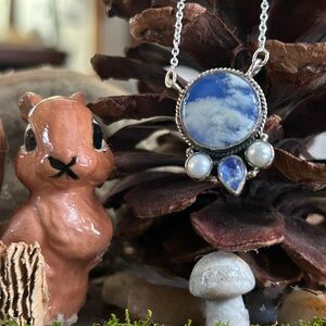 925 Sterling stunning sodalite pearls necklace